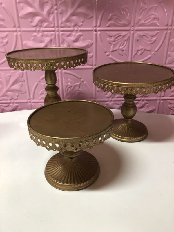 Gold cake stand set