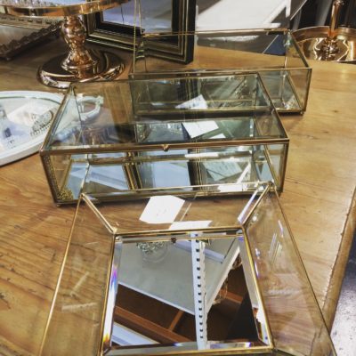 Square gold mirror plate