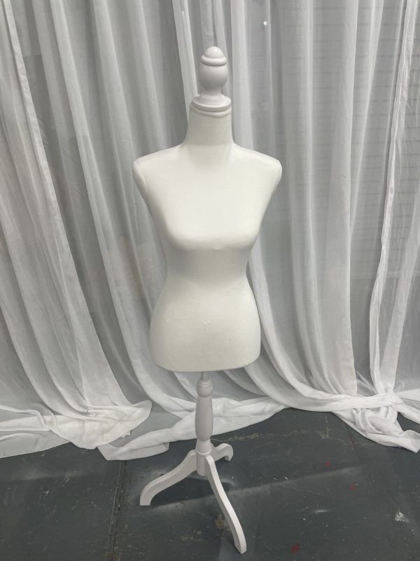 Female mannequin