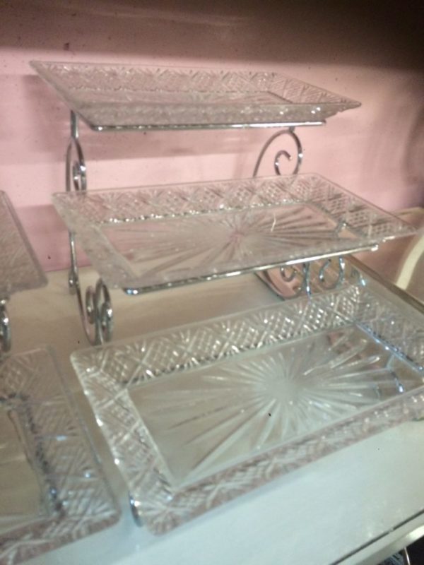 Silver and crystal step stand