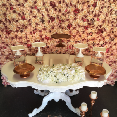 Oval white ornate table