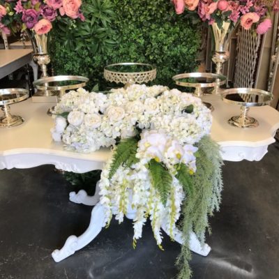 75cm Green and White floral runner