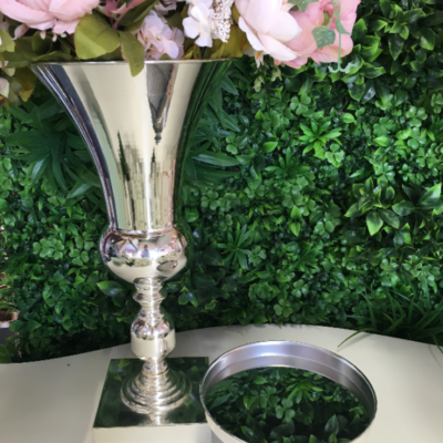 Small silver shiny cake stand 20cm