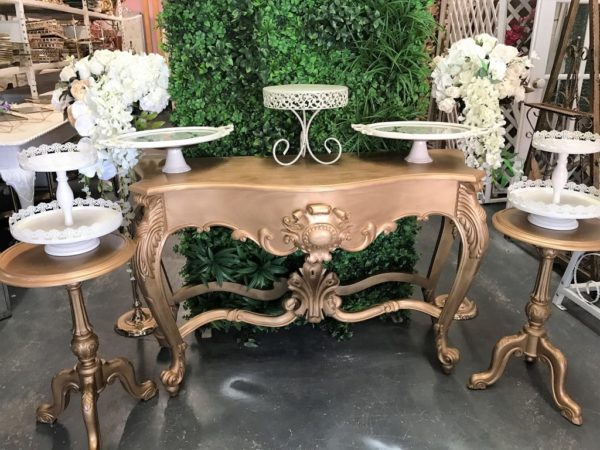 Gold carved pedestal