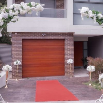 2.4m wide white floral metal arch