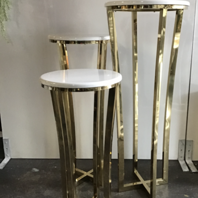 70cm gold lux and white round pedestal