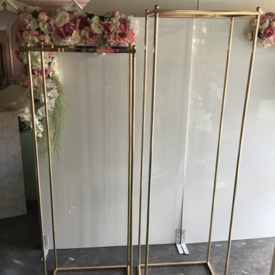 1.8m gold lux metal frame