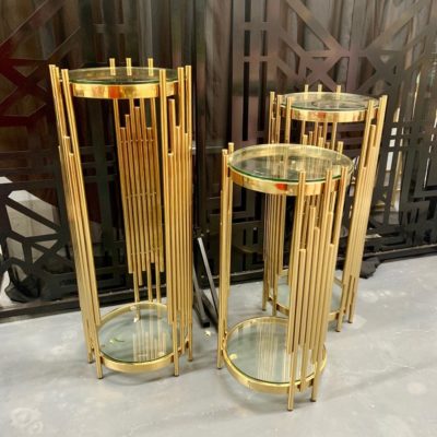 Gold and glass round geo pedestal
