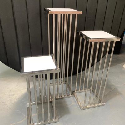 60cm silver and white square geo pedestal