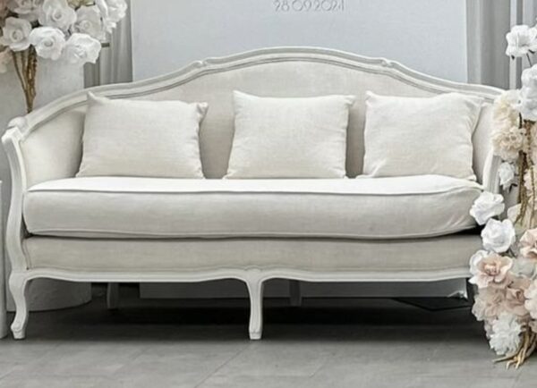 Beige chaise