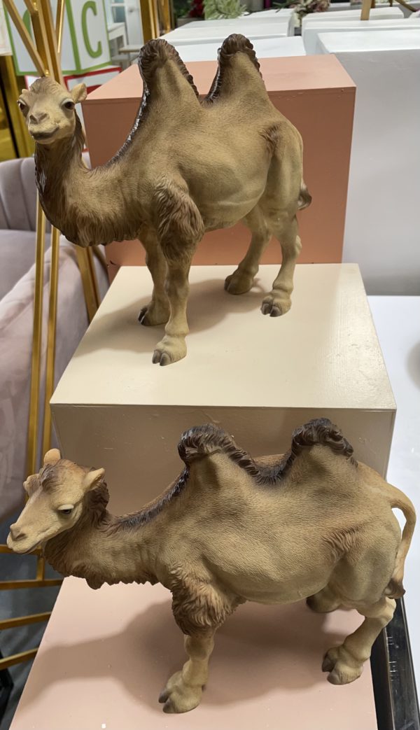 Small ceramic camel