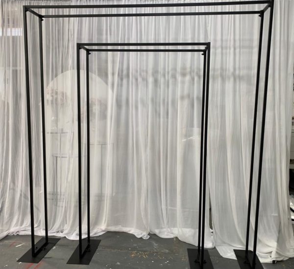 Black or white double arbor frame