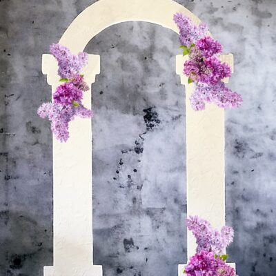 Column backdrop with detachable arch panel