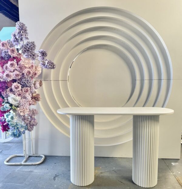 Oyster ribbed console
